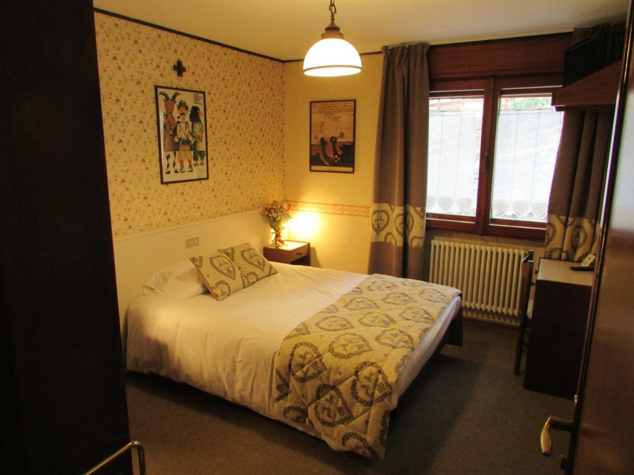 ואלטורננקה Hotel Meuble Meridiana מראה חיצוני תמונה