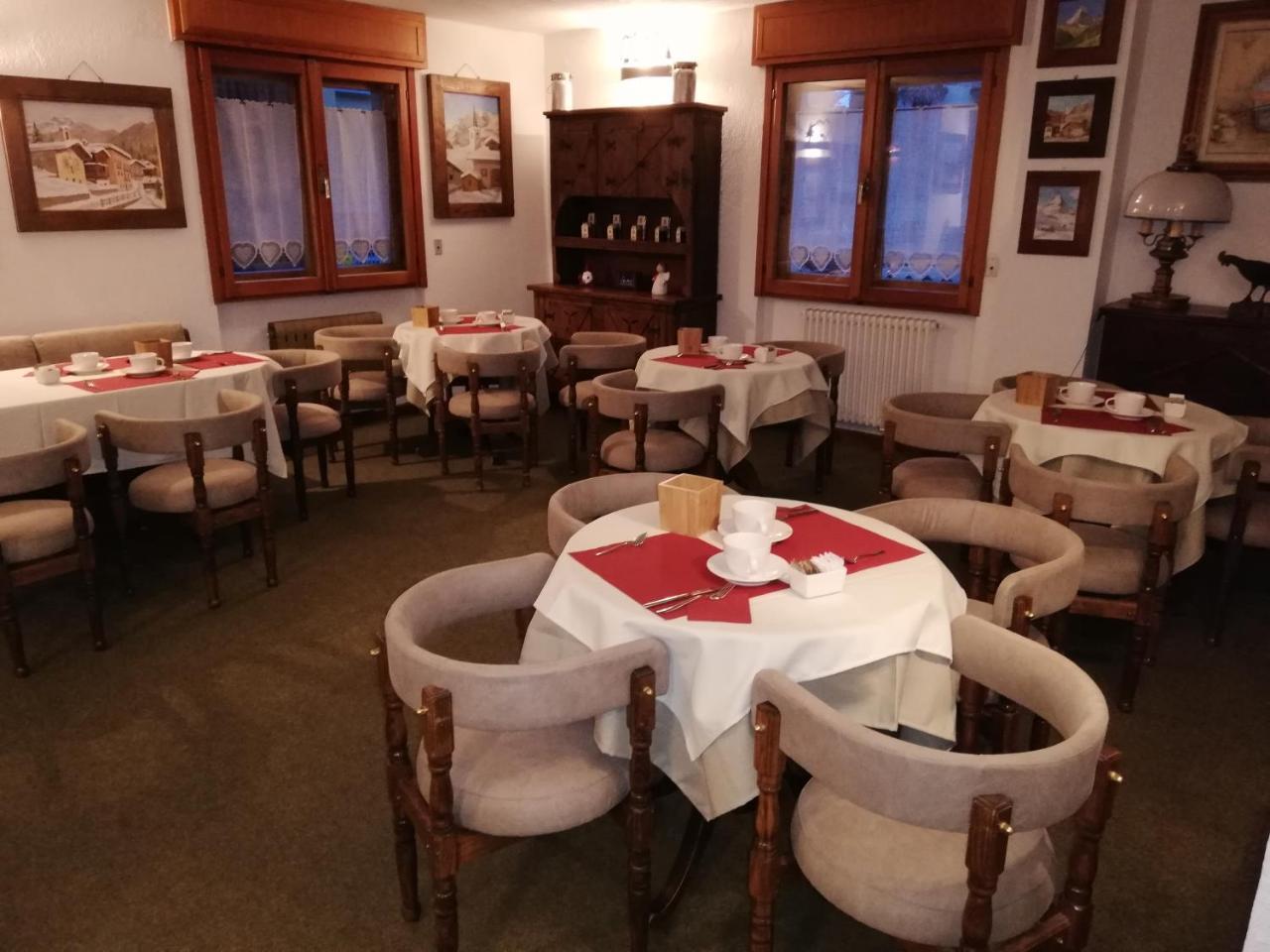 ואלטורננקה Hotel Meuble Meridiana מראה חיצוני תמונה